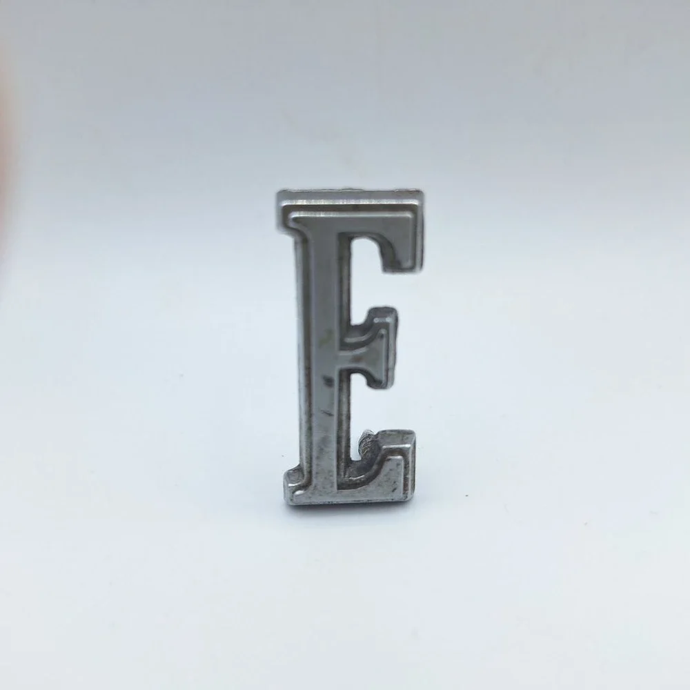 Metal Letter E Emblem Badge Pin 2579784‎ 15 CDC Badge Chrome Automotive Emblem